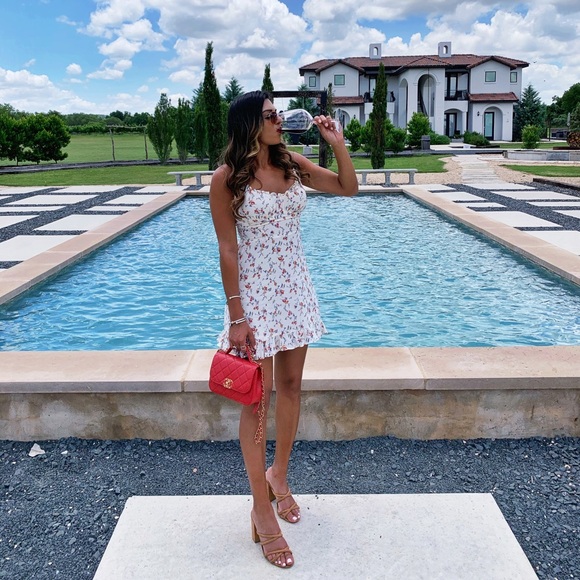 Meet your Posher, Ruhi - Picture 2 of 15